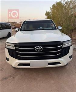 تويوتا لاندكروزر